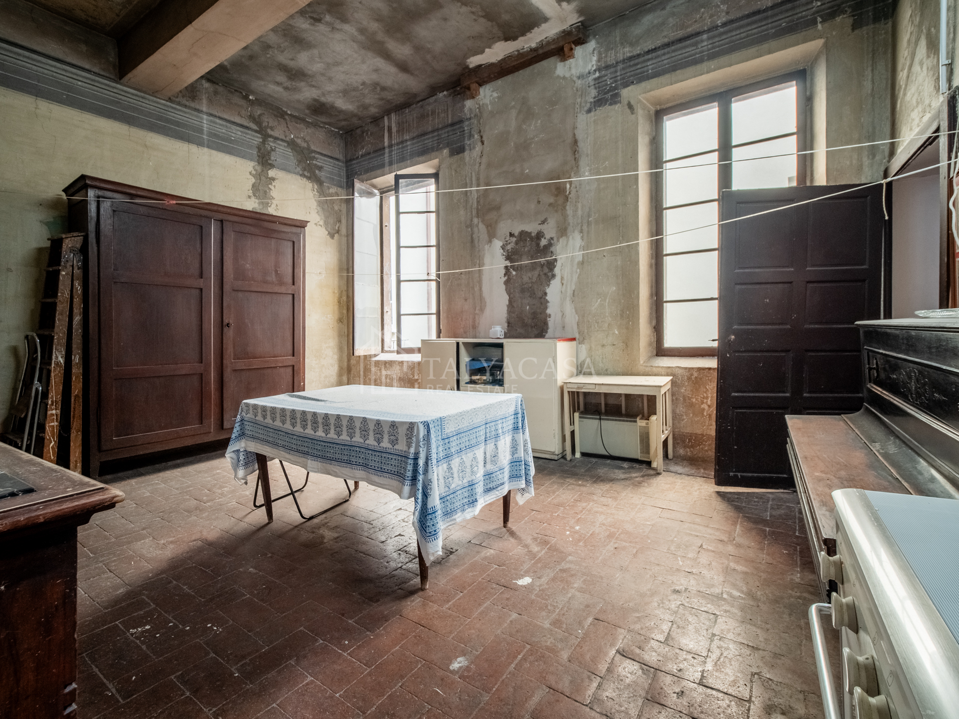 palazzo d'epoca in vendita a reggio emilia