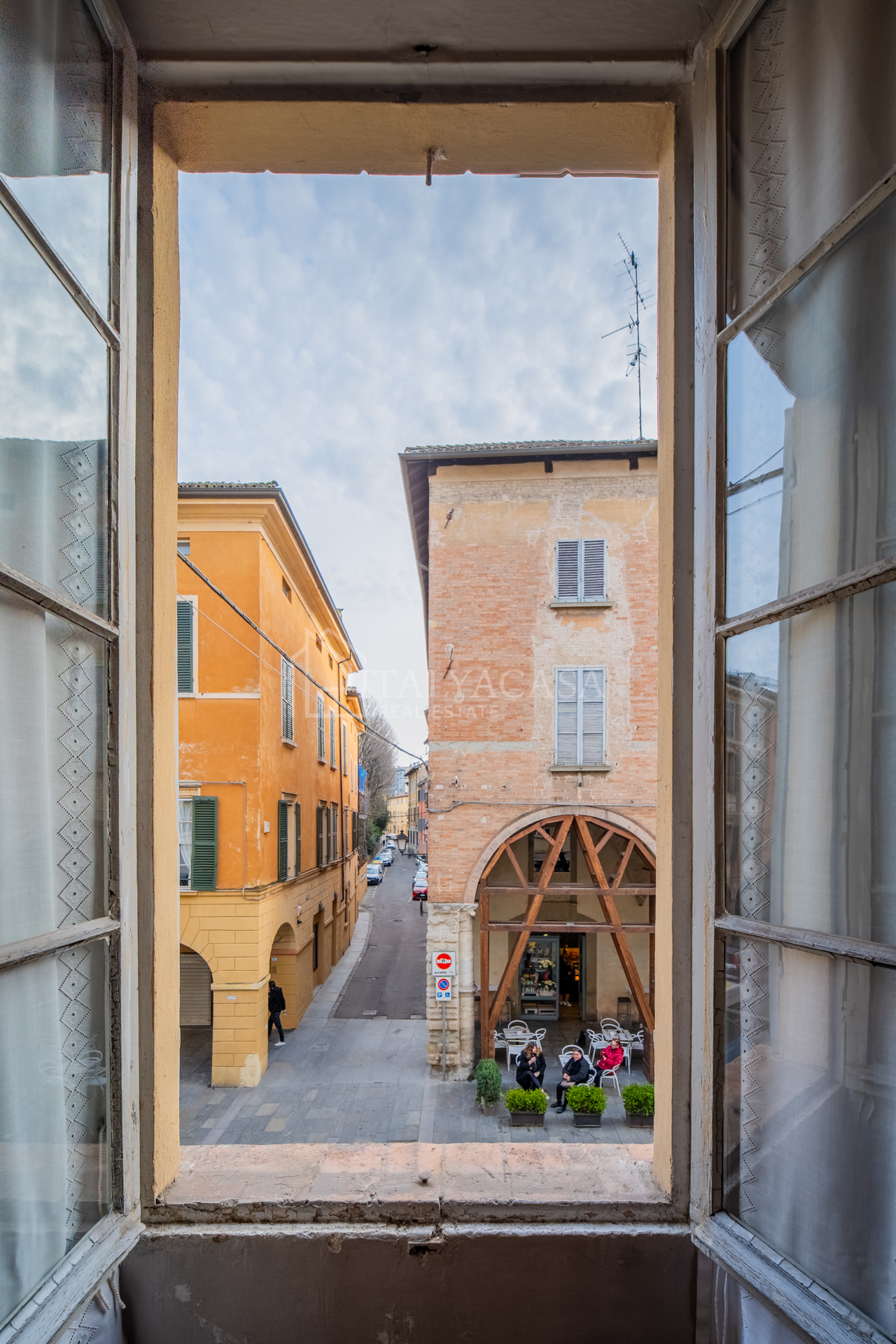 esclusivo immobile centro reggio emilia