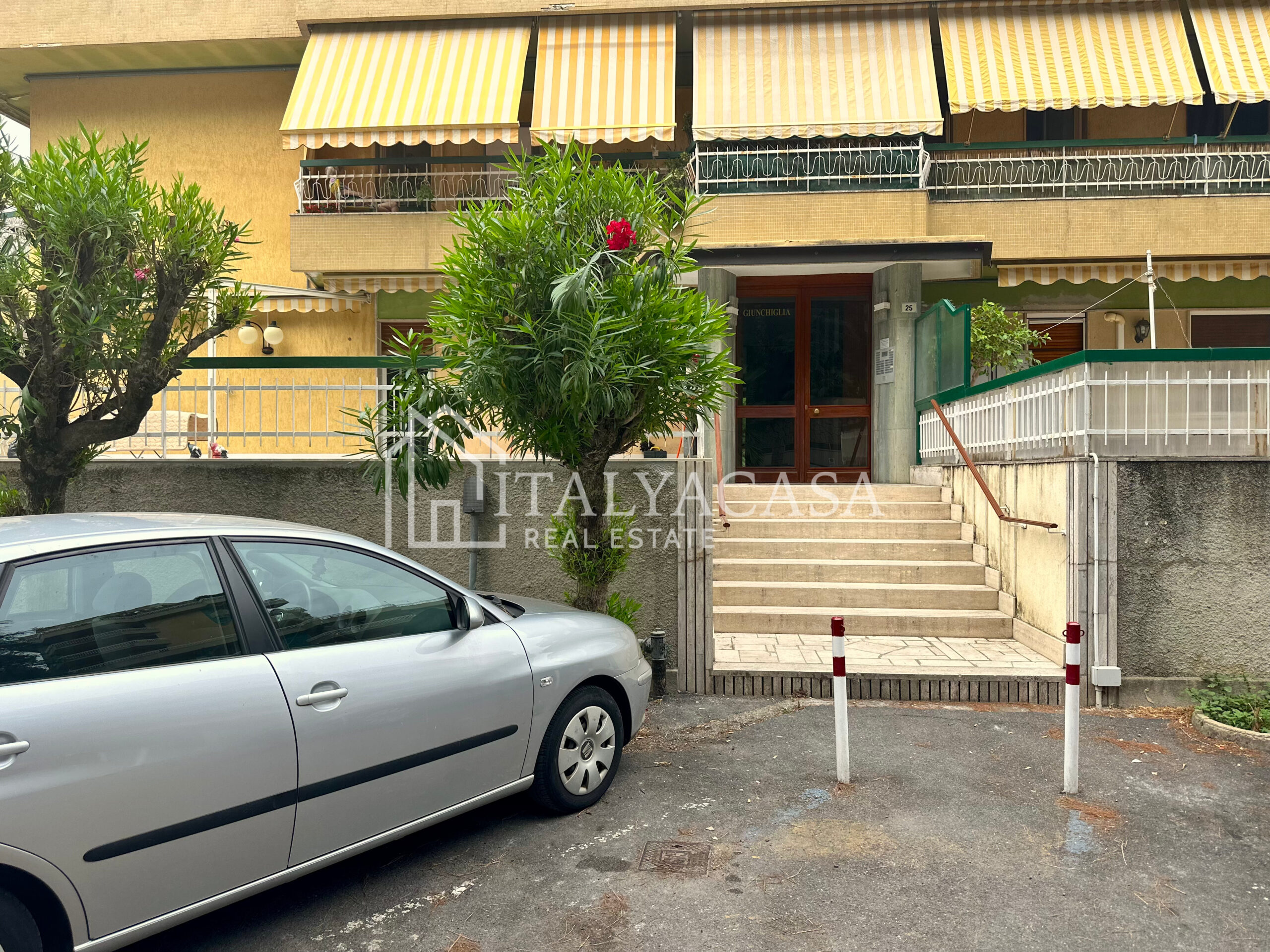 monolocale via serenella, Sanremo