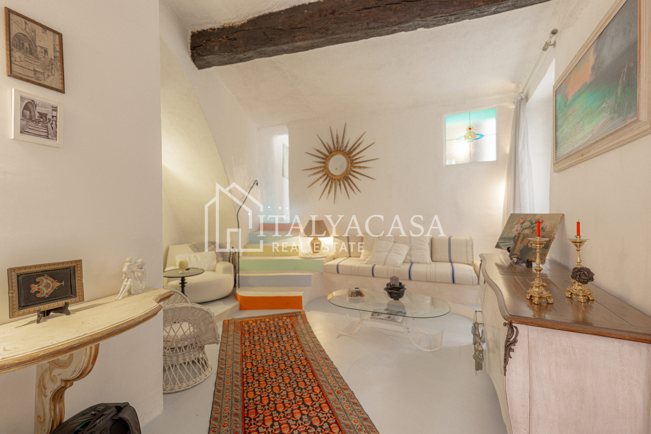 trilocale design centro Sanremo