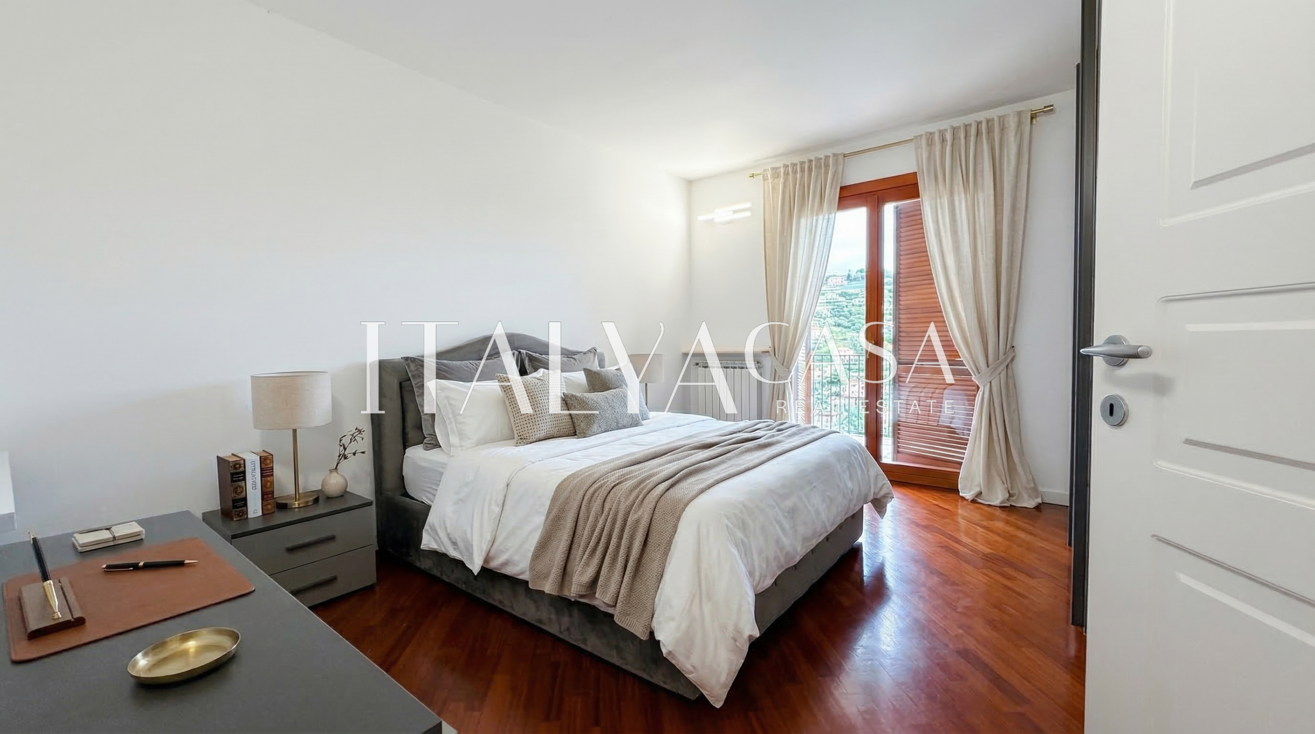 appartamento, ideale prima casa, a sanremo, con vista mare e box auto